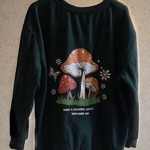 Green Crewneck With Mushroom Design Size M